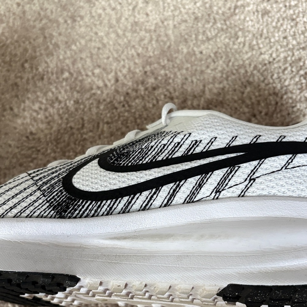 Nike Athletic Shoes - Picture 7 of 8